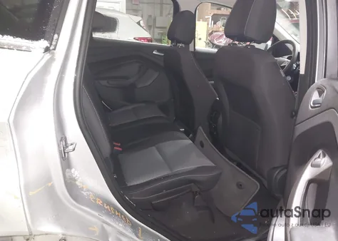 2017 Ford Escape Se z USA, uszkodzony, nr VIN 1FMCU9GD1HUC87931